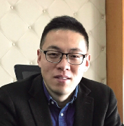 俯首耕耘 心懷遠(yuǎn)方 &mdash;&mdash; 記新光塑料有限公司朱斌