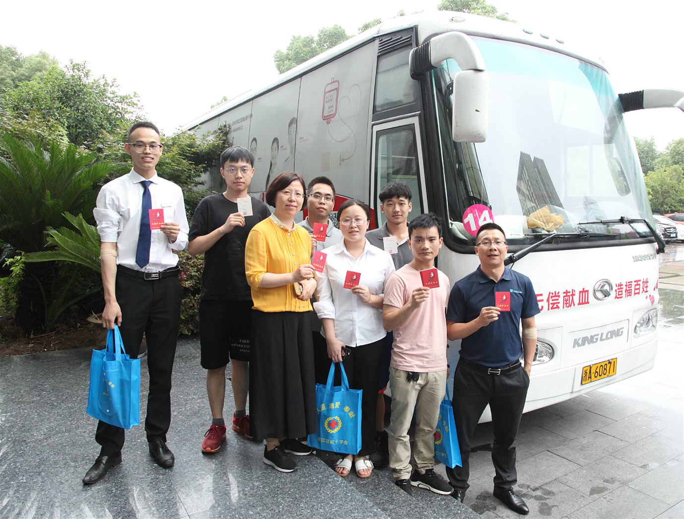 1529655893499595.jpg 3.jpg