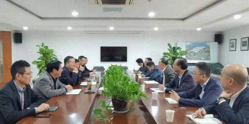 省興合集團總裁施建強調研金誠汽車、華通醫藥